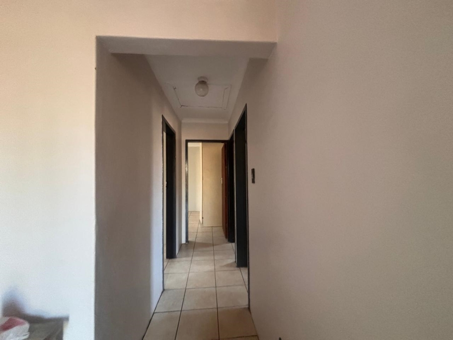 To Let 3 Bedroom Property for Rent in Bloemside Free State